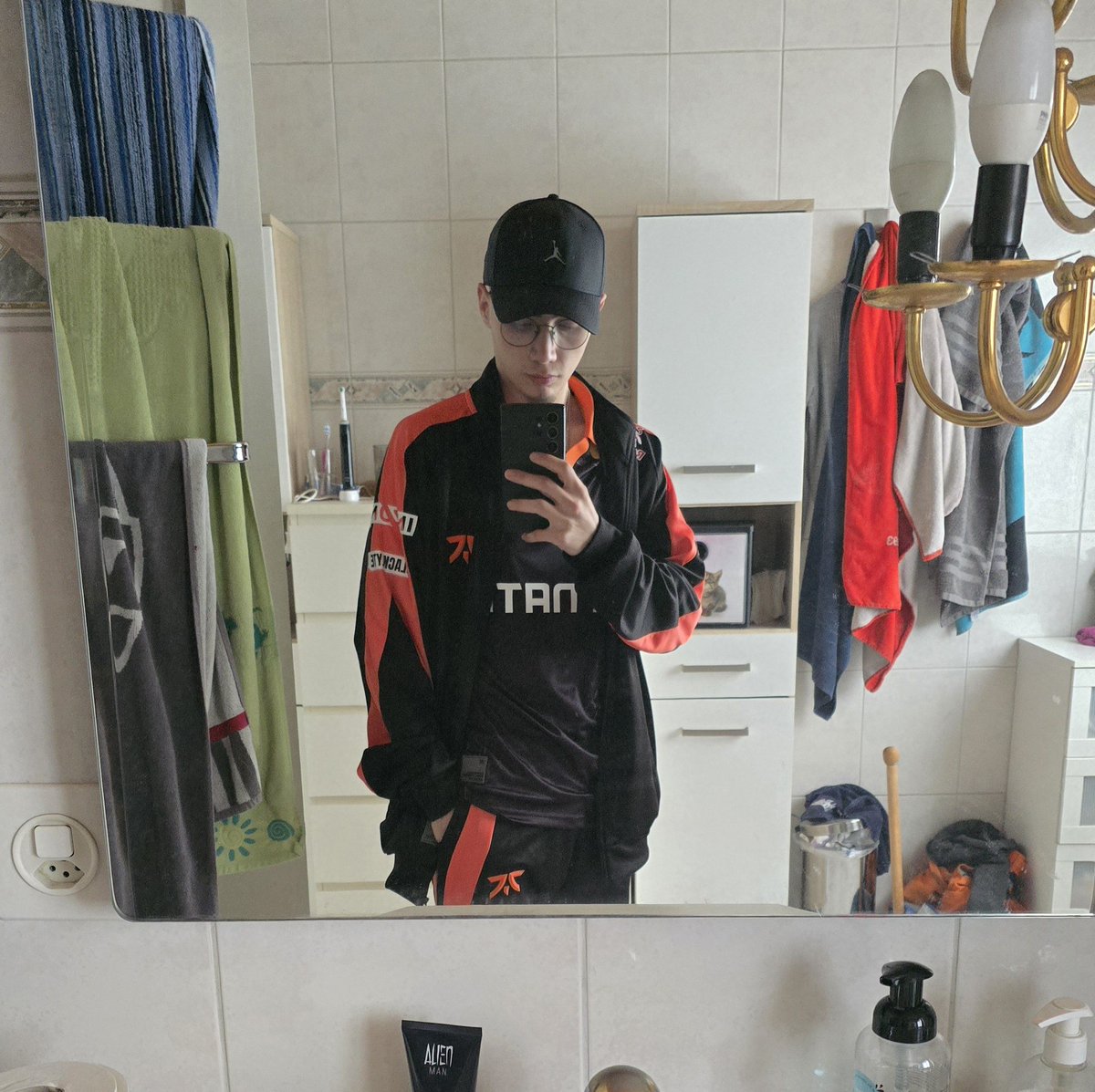 4 more days of service before im flying to coach the boys and watch them win it all, see yall in stockholm.

#fncwin