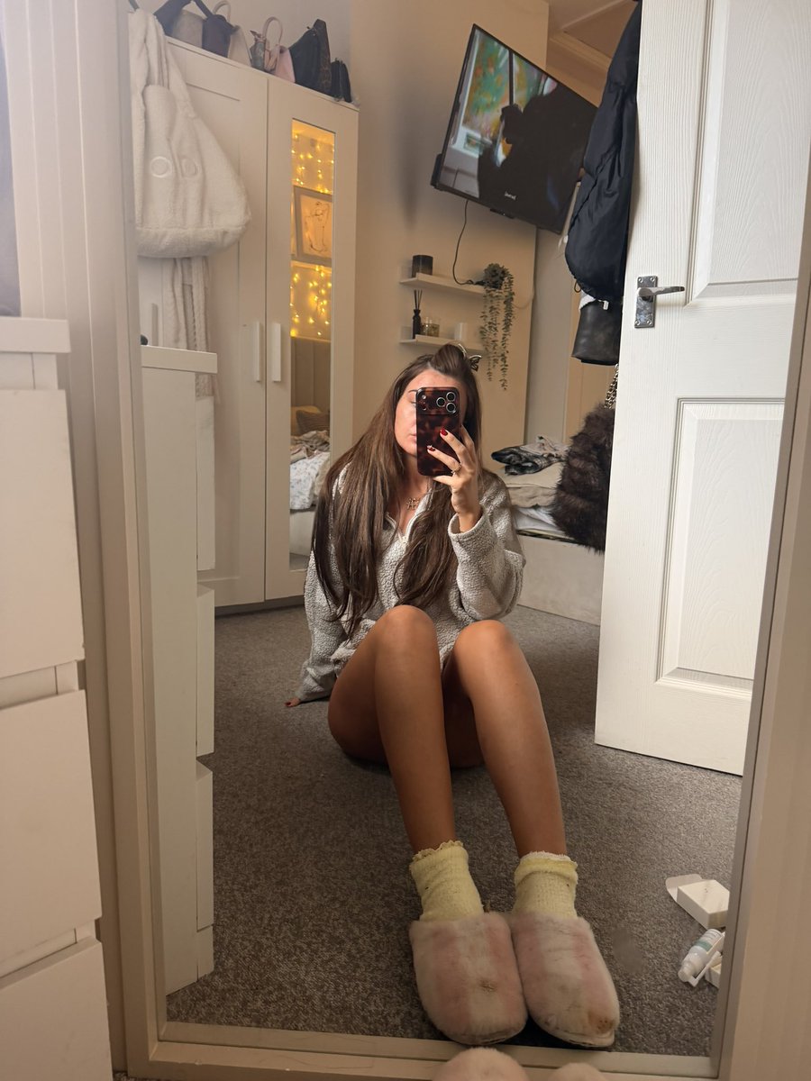 goddesslucy234's tweet image. I want a hottt drain 🥵
Also klarna &amp;amp; clearpay drains welcome 🙈