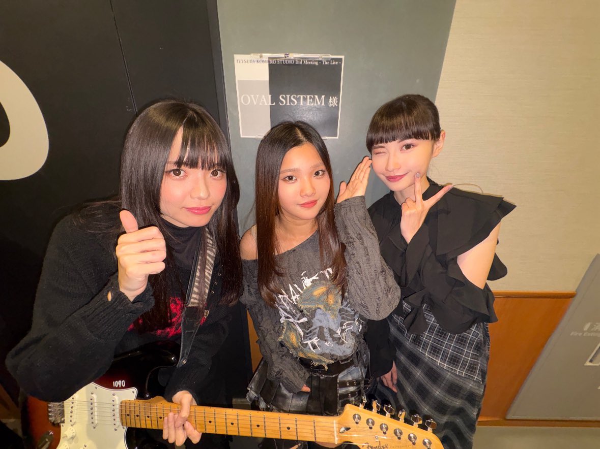 mochiluca_'s tweet image. 小室さん！
少し早いですが、お誕生日おめでとうございます！
たくさんのファンの方とお祝いできて嬉しかったです！
まさか小室さんのバースデーケーキに火をつけさせていただける日が来るなんて夢にも思っていませんでした😭✨
何から何まで最高すぎる1日でした...！
本当にありがとうございました！