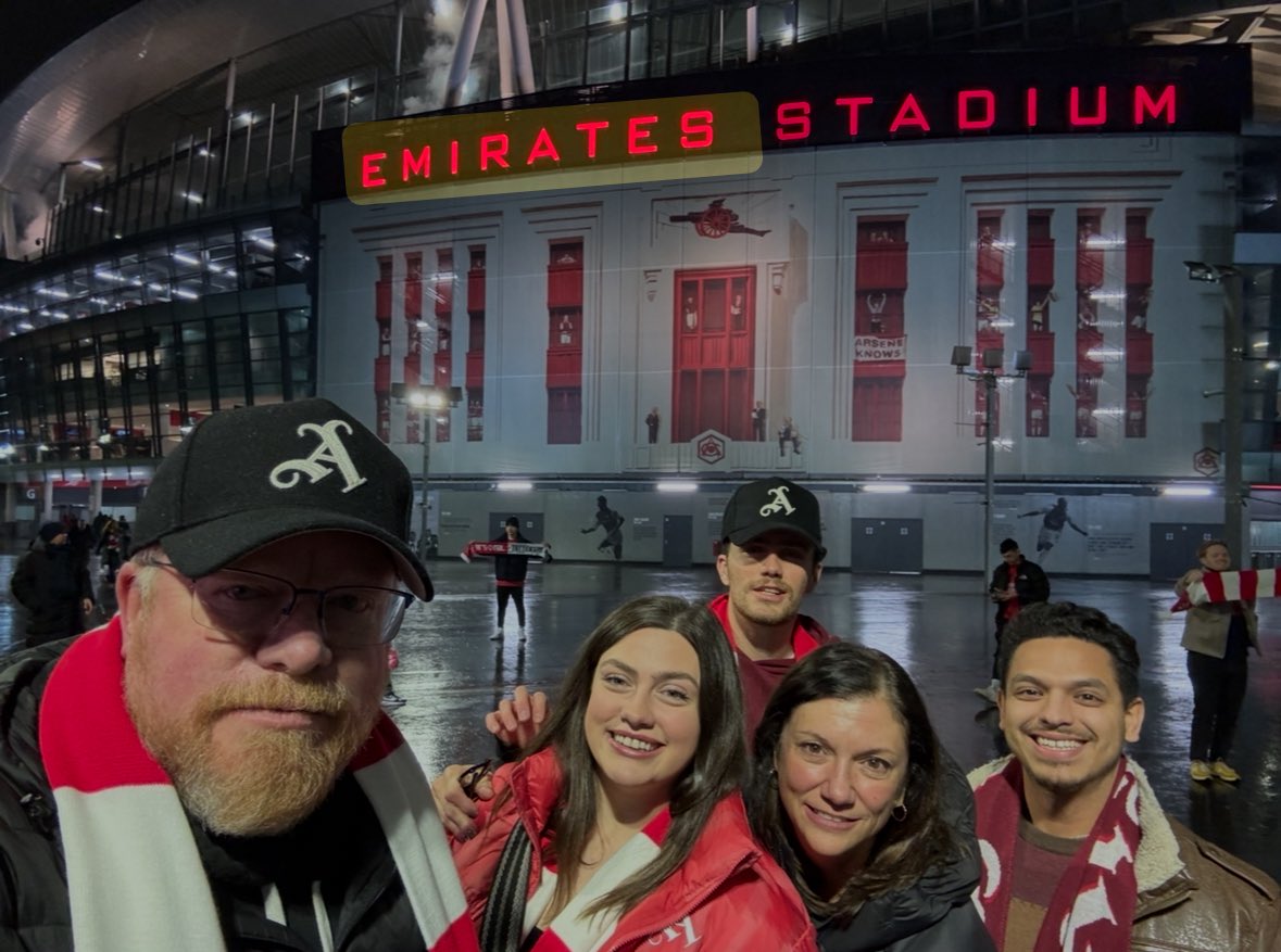 Hitchnewbiz's tweet image. We were at the Emirates Stadium for North London Derby in January. Today, we’ll have it on at ProRel Soccer Shop in Historic Downtown McKinney. Huge game!!!