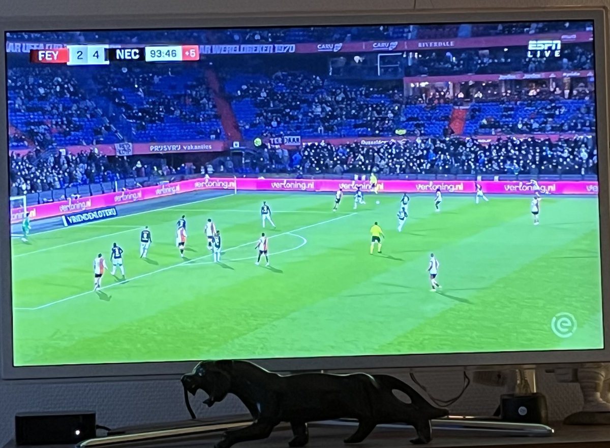 Milan tweet media