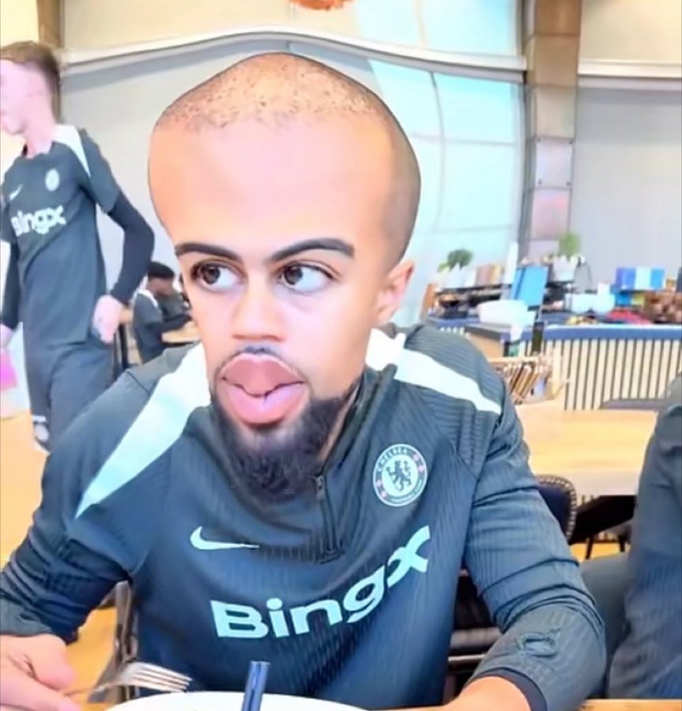 colepalmer_0's tweet image. I can see Cole Palmer
What if Enzo Maresca is playing mind games 🥶