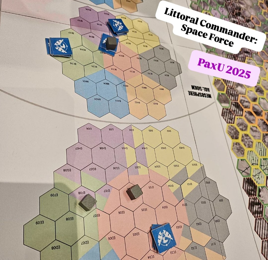 drwictz's tweet photo. Blue Team descending in an attempt to impose their will on Mars
#LittoralCommander : #SpaceForce #PaxU https://t.co/Hbtr5qIGMn