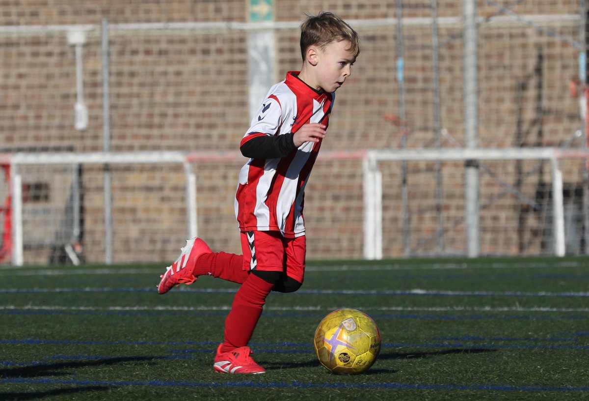 SomMariners's tweet image. Brilliant! ✨

𝐒𝟖

Som-hi, mariners! ⚓

#SomMariners 🔴⚪ #Barceloneta