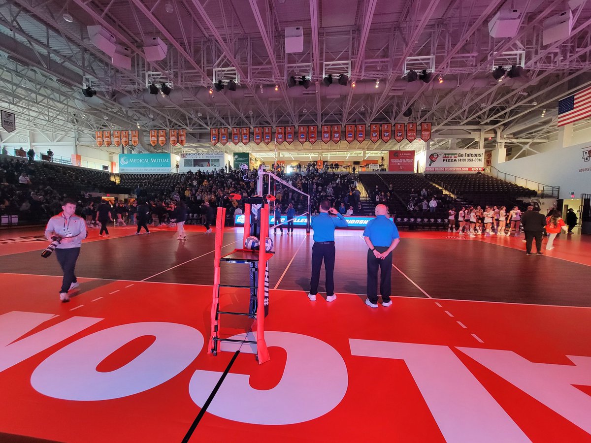 Championship Sunday!

#2 seed <a href="/WMUVolleyball/">WMU Volleyball</a> vs. #4 <a href="/Toledo_VB/">Toledo Volleyball</a> 

Western Michigan trying to 3-Peat, Toledo playing for first ever MAC Championship.

On the call with <a href="/Sam_Momeyer/">Sam Momeyer</a> and <a href="/TheBrandLoe/">Brandon Loe</a> Live Now on ESPN+