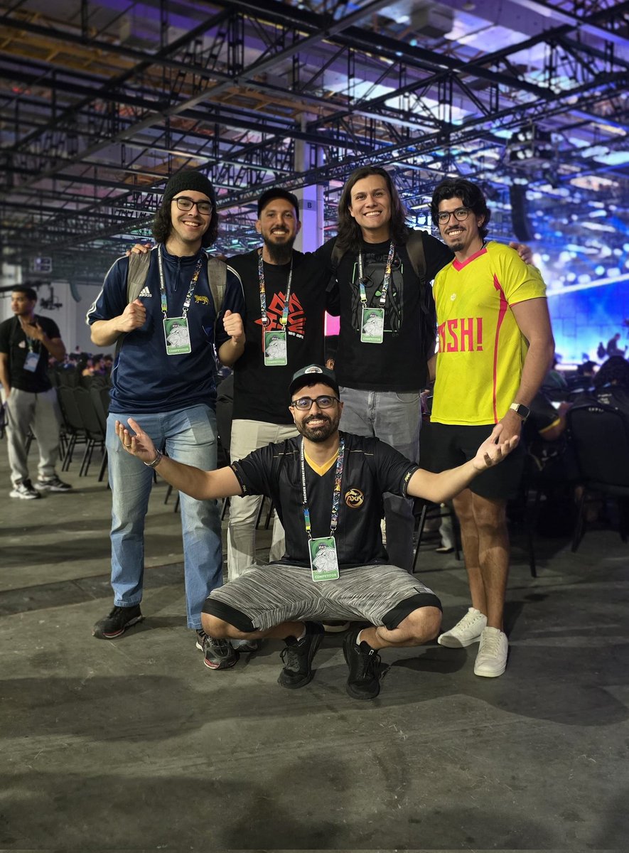 lost_unite's tweet image. Jogar ao lado de pessoas tão queridas foi uma experiência e tanto! Valeu demais, lindões ❤️
@SunsetUnite @adRoddd @babymazofrombr @tonyttor