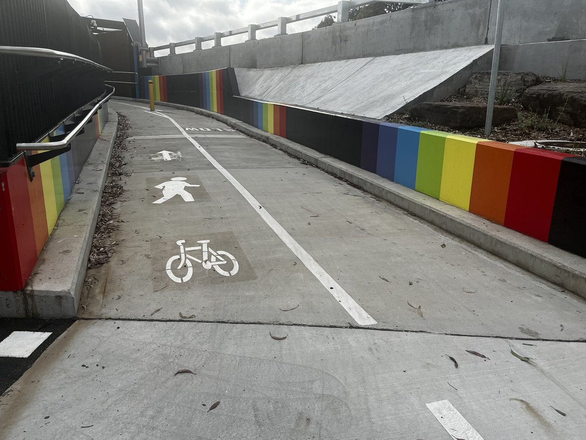 AussieGayLib's tweet image. New bicycle lanes.
 Because new means rainbow 🌈🌈🌈