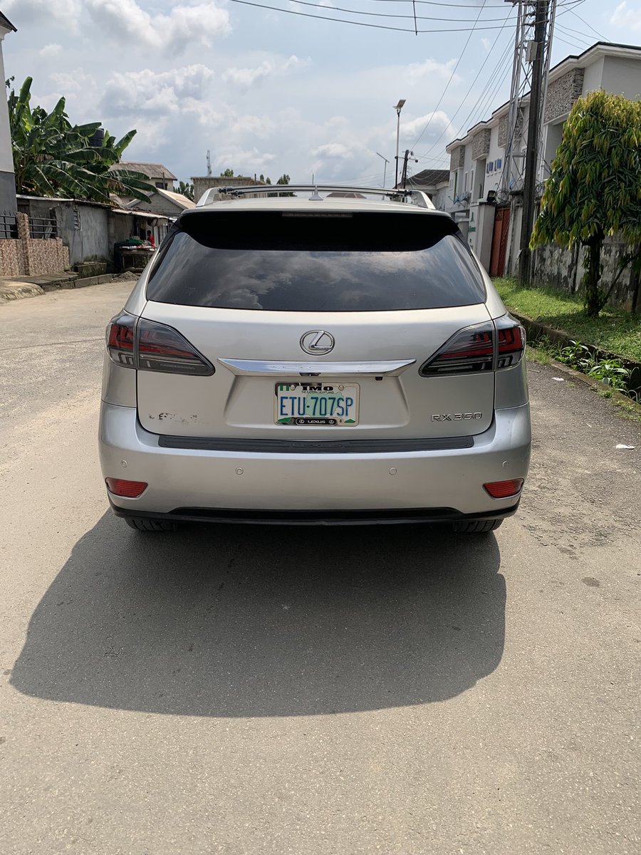 AmTunia's tweet photo. 2012 Lexus Rx350
Pure first body 
Full option 
Everything in tact including original custom duty 

Available for only 14m Naira only
Contact: 09124383042 https://t.co/dyj4H8k8qy