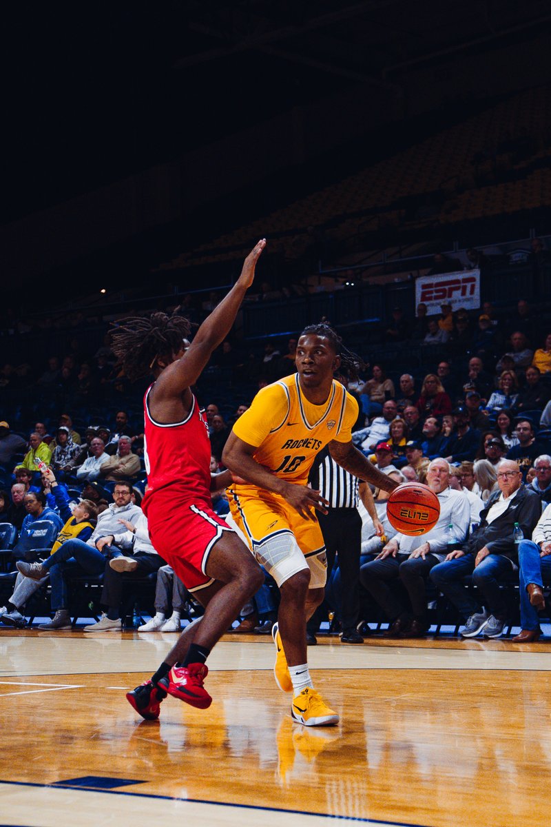 Toledo_MBB's tweet image. 𝐁𝐄𝐍𝐂𝐇 𝐏𝐎𝐖𝐄𝐑💪

Will James Jr. (10 pts.), Chris Riddle (9 pts.) &amp;amp; Jaylan Ouwinga (7 pts.) combined for 26 pts. in our last win over YSU.

We&apos;re back in action tomorrow at 11:00 am vs. Troy in the Geico Coconut Hoops tourney in Fort Myers, Fla.
