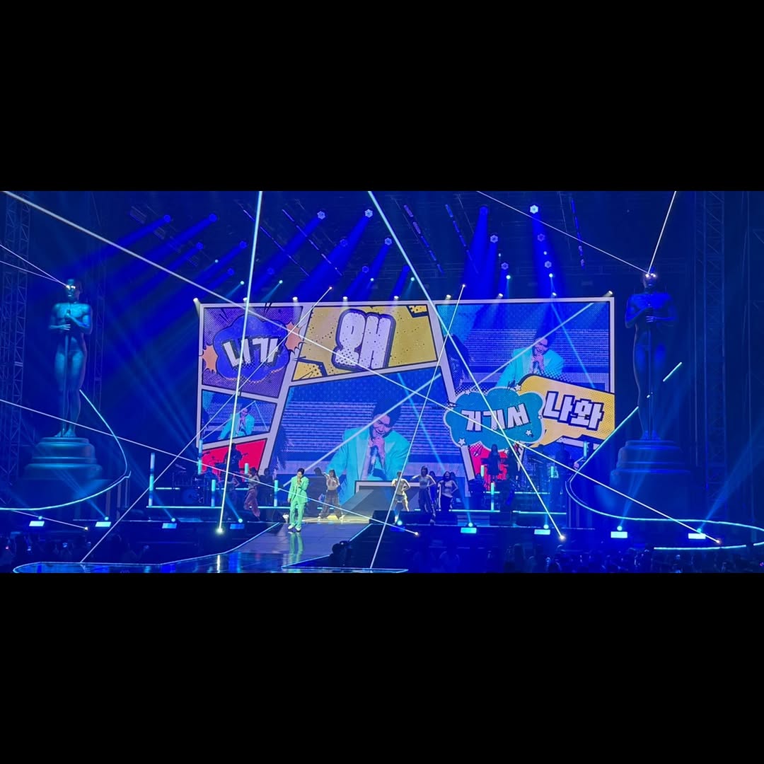Daisytak_01's tweet photo. #Repost @motionvisualdesign
——
영탁
2025 영탁 단독 콘서트 “TAK SHOW4”
#MotionE&T
#VisualDesign
#Stagevideo
#Vjing
#영탁 https://t.co/CrXdD0kYmf