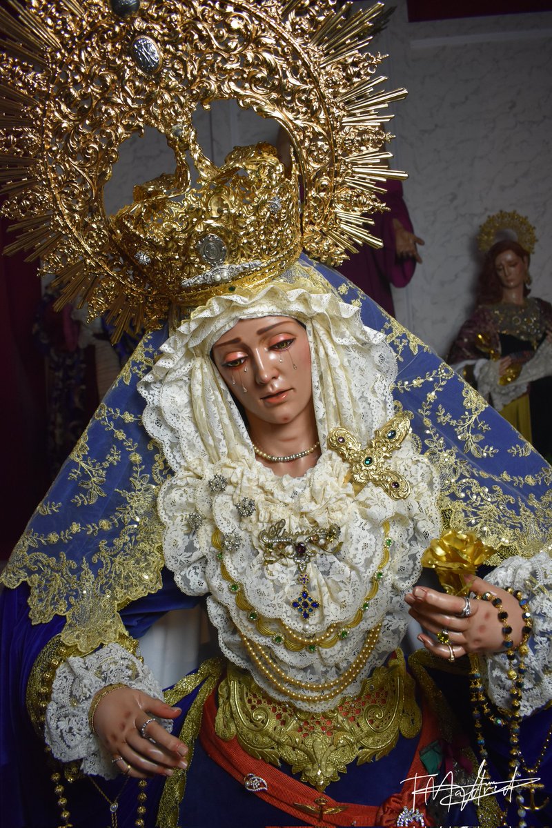 𝑩𝑬𝑺𝑨𝑴𝑨𝑵𝑶𝑺 
Una vez finalizado el fin de semana de besamanos a  𝑴𝒂𝒓𝜾́𝒂 𝑺𝒂𝒏𝒕𝜾́𝒔𝒊𝒎𝒂 𝒅𝒆 𝒍𝒂 𝑹𝒆𝒔𝒊𝒈𝒏𝒂𝒄𝒊𝒐́𝒏 todo vuelve a la normalidad para la apertura diaria del oratorio 

#𝑹𝒆𝒔𝒊𝒈𝒏𝒂𝒄𝒊𝒐́𝒏𝒅𝒆𝑺𝒆𝒗𝒊𝒍𝒍𝒂 #𝑳𝒖𝒛𝒀𝑹𝒆𝒔𝒊𝒈𝒏𝒂𝒄𝒊𝒐́𝒏