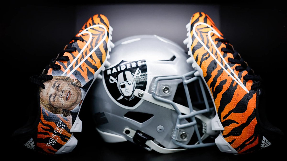 Jack Bech’s custom cleats honoring his late brother, Tiger.