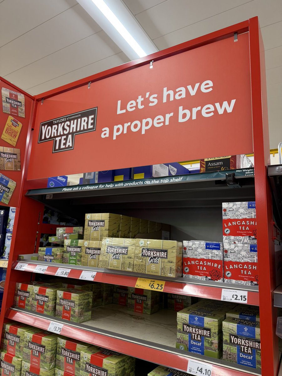 tpx_jm's tweet photo. @YorkshireTea I’m sorry in advance for the trauma, but I think @Morrisons Nelson might be having you on! At least the PG Tips was on the bottom shelf! https://t.co/4KcaCGnTMA