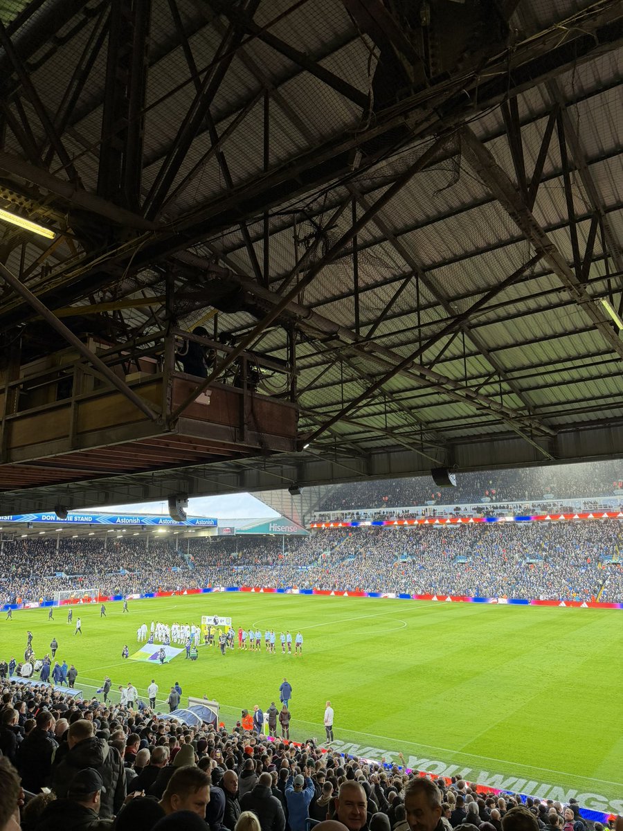 adamavfc__'s tweet image. got a thing for knuckleballs ent we?🥶