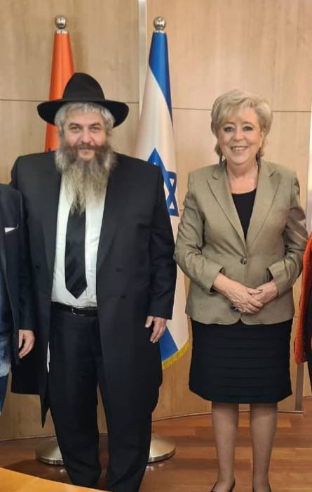 Miriam Feinberg, who served as mayor of Netanya city in Israel for 27 years, passed away at the age of 74. I had the honor of knowing her.

My sincere condolences to Miriam's family and all the residents of Netanya.

May her memory blessed forever!