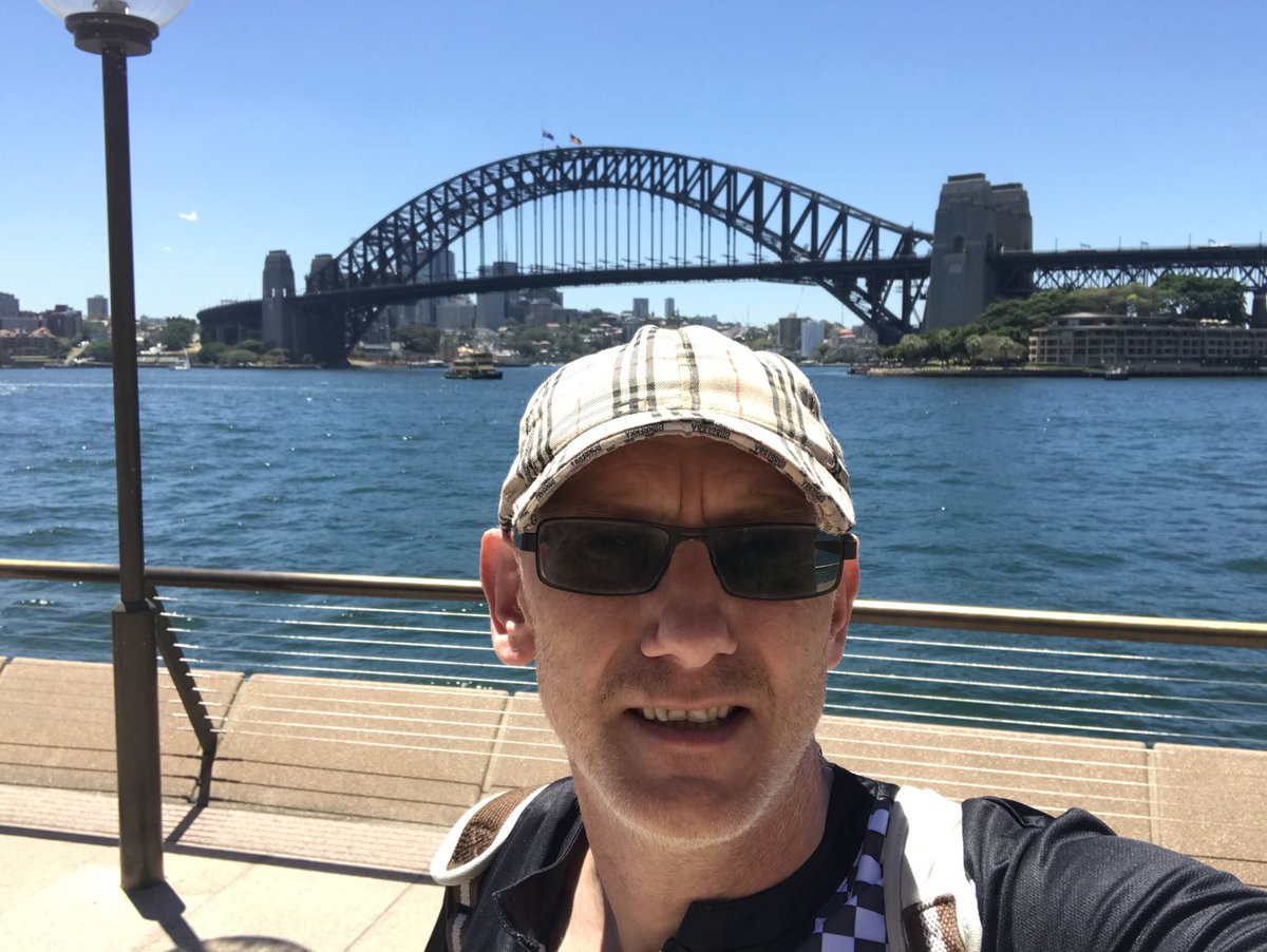 Simon Edwards tweet media