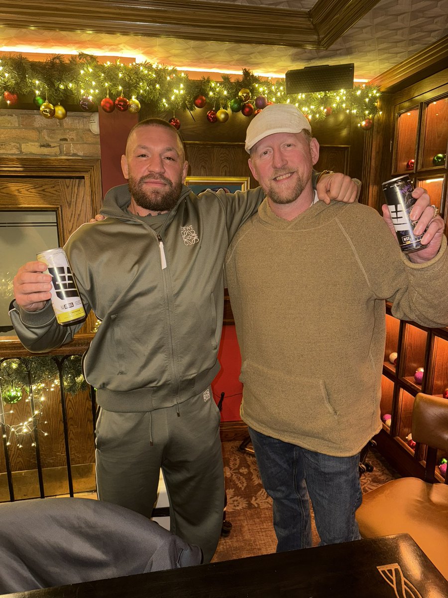 Conor McGregor tweet media