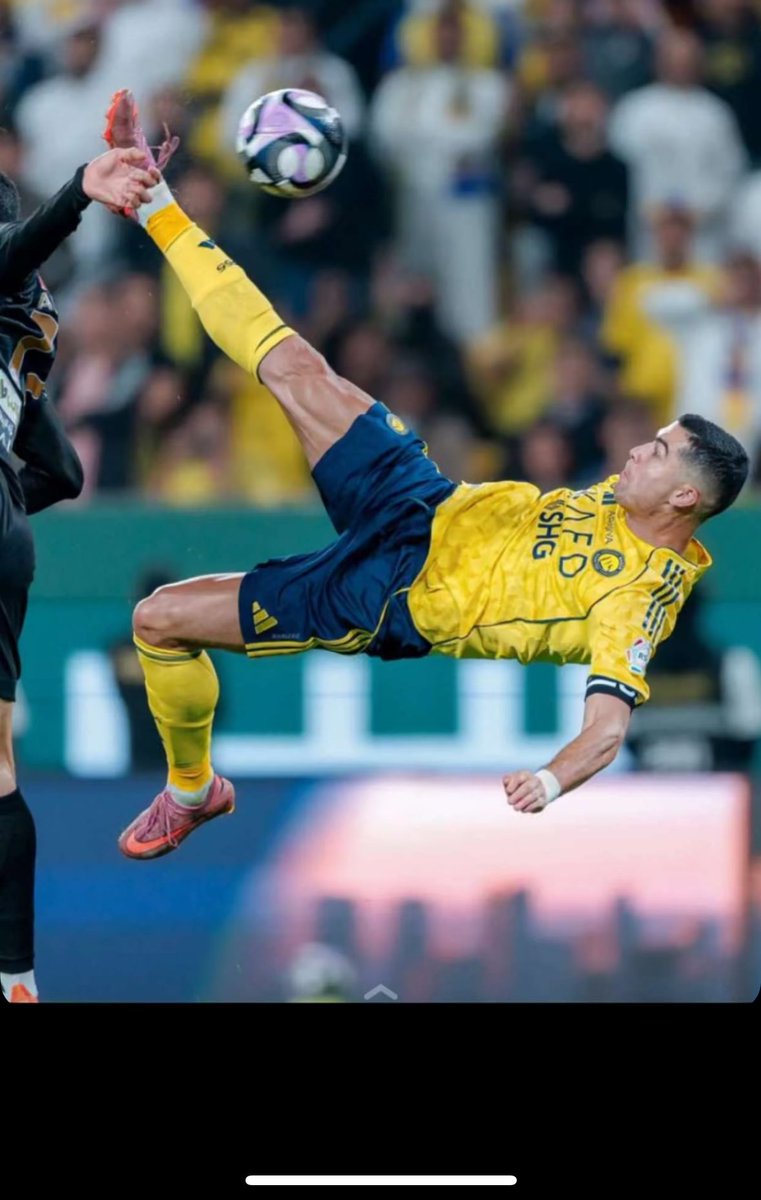 من البيت الأبيض .. الى البيت الأصفر
اول طائرات F-35 تصل الأول بارك💛 .
#النصر