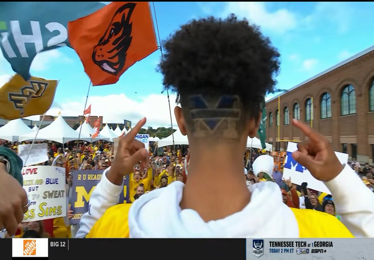 thedamflag's tweet photo. Going back to Ann Arbor next week! If you are in the area, help keep the streak alive and sign up! https://t.co/MFHtfgiI1X

#WaveTheFlags #GoBeavs https://t.co/Ou1CW64aU0