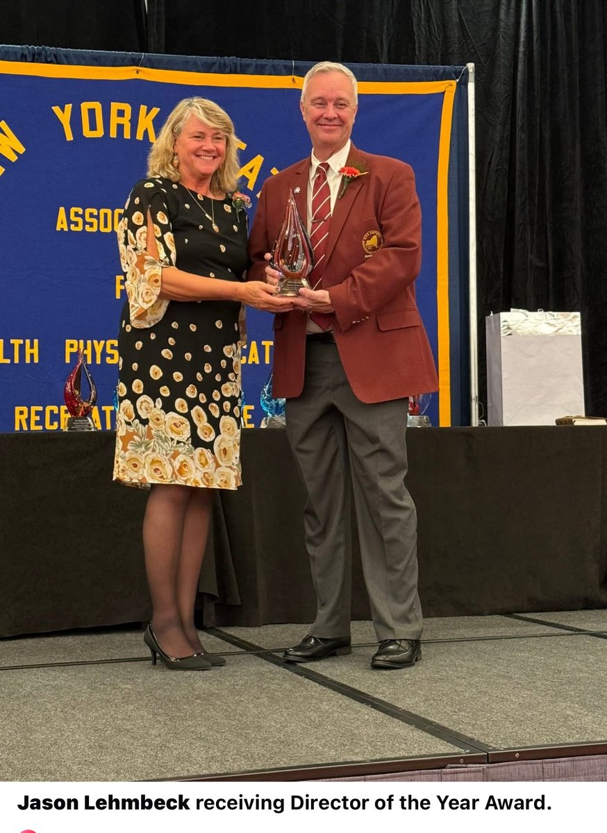 TriciaA1309's tweet image. Congratulations Jason Lembeck!  Athletic Director of the Year! Thanks for all you do for @CHS_Devils Athletics! #ClarenceProud