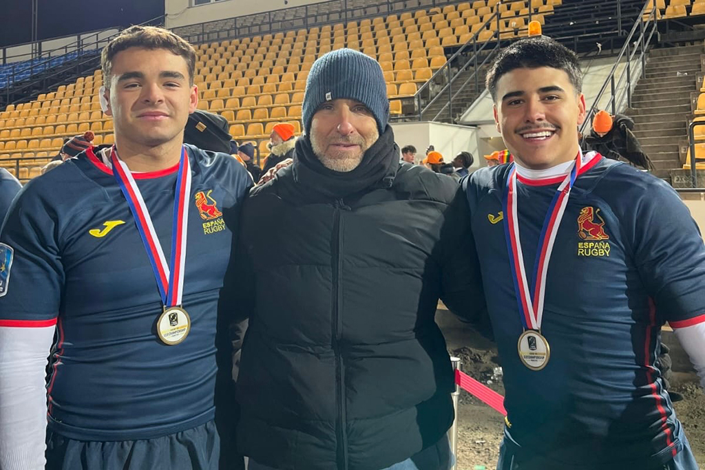 rugbyciencias's tweet photo. Ignacio Moreno y Marcos López campeones de Europa M18

https://t.co/vXoiiQqbBT

#empujaciencias https://t.co/ipkIYtBhcS