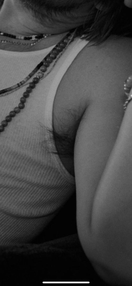 kevinparkerfeet's tweet image. @tameimpala 
SHAVE