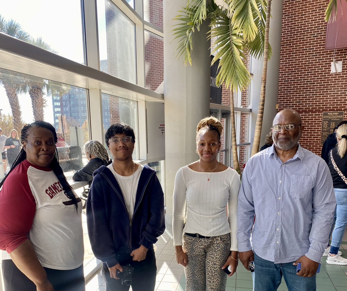 A lil gamecock fun with my loves! The start of Thanksgiving break is going well!