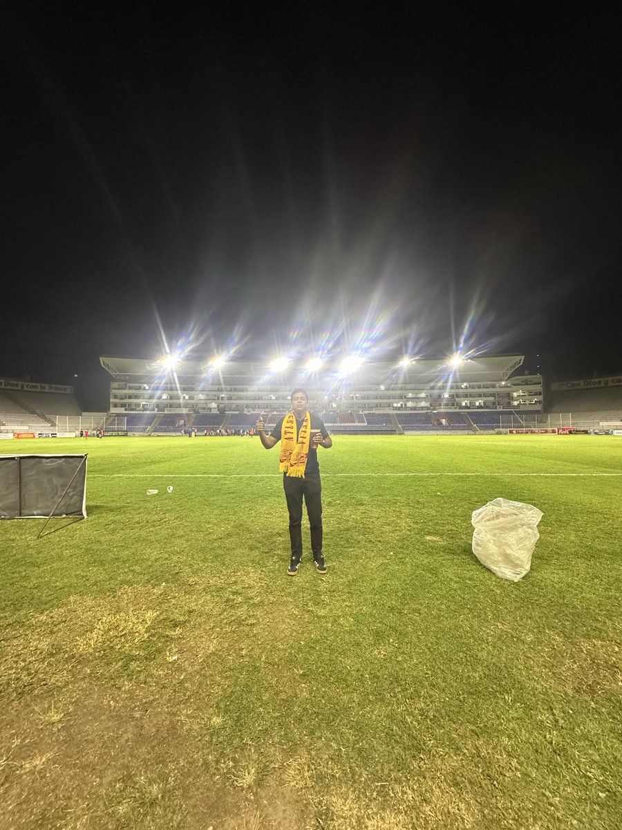 A 5 minutos de ser finalistas!!! 

Nada que reprochar, liguilla que ilusionó y nos hizo sentir orgullosos del canario!🔴🟡

No me hace dejar de pensar que de nuevo morelia tuvo un torneo miserable pero un cierre lindo.⚽️