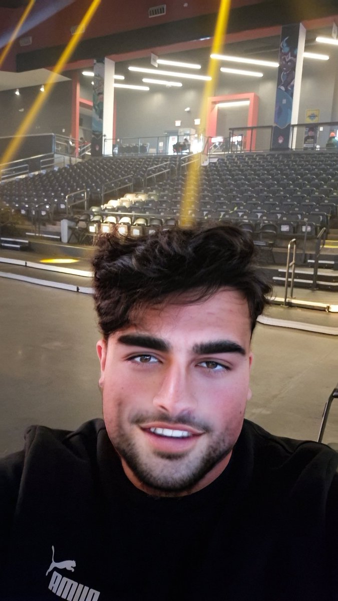 🥈2nd place in BCX 2s with <a href="/TPAcno/">acno?</a> not what we wanted but still insane. We had a demom run to get into grands, played good but it had to end. Getting in Grands is insane regardless so im happy. Congrats to <a href="/Zennbh/">Zen</a> &amp; <a href="/hideawaybh/">hideawayy</a> 🐐🐐
Next one will be mine, up to 1s 🫡❤️