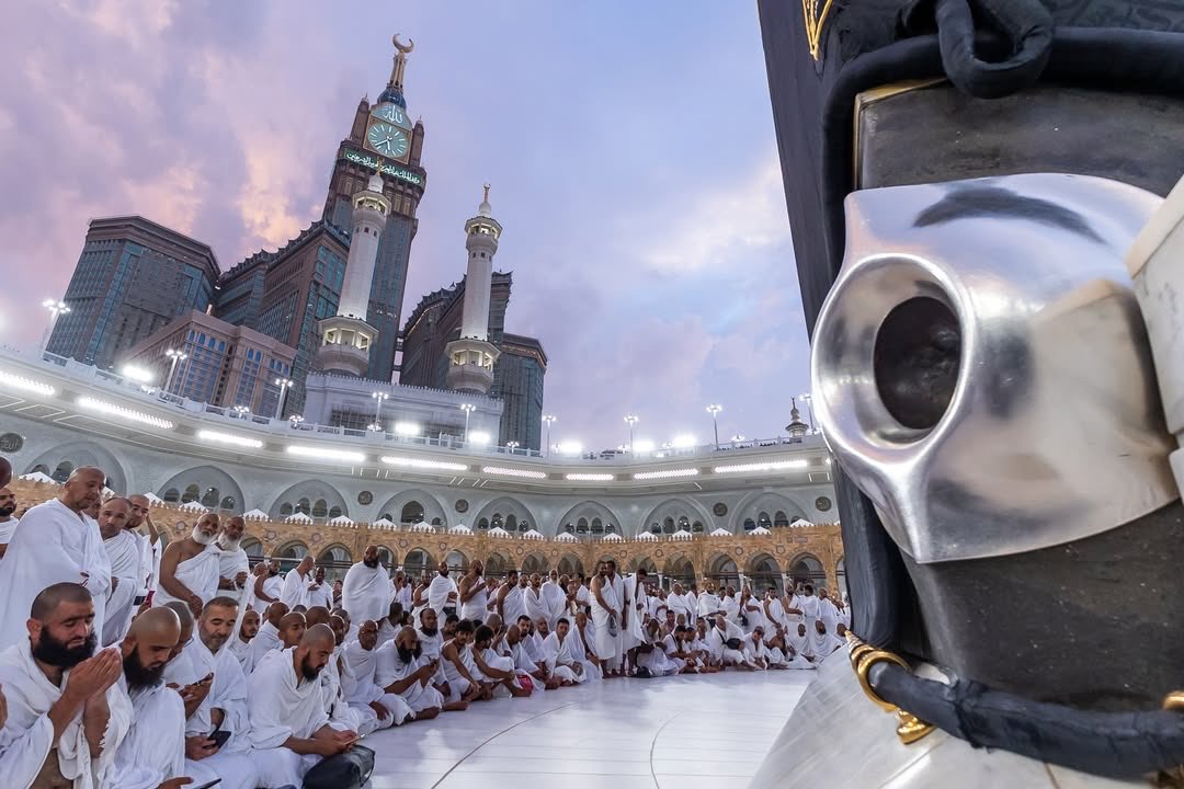 🕋 LA PIERRE NOIRE ❤️