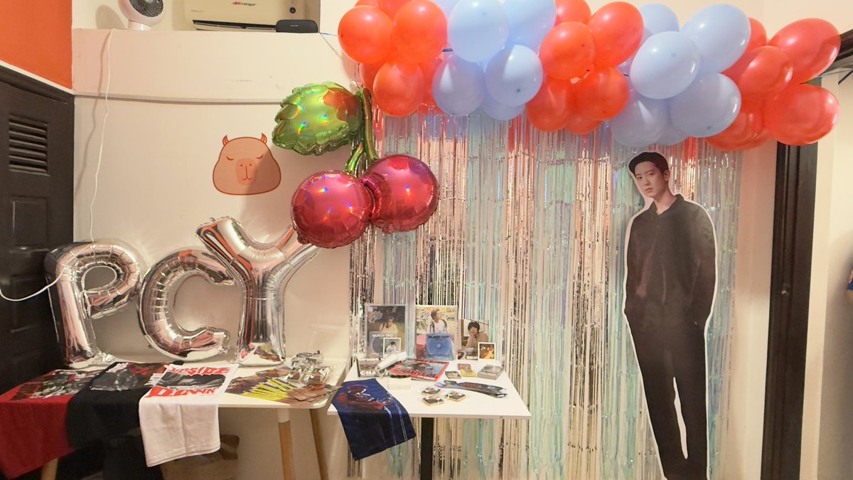 lovelycherrymty's tweet photo. ¡Ya estamos en Ramyeon Station para nuestro evento de cumpleaños!
#HappyChanyeolDay #loeymty #exo #CHANYEOL #weareoneEXO https://t.co/GlzABj3CXP