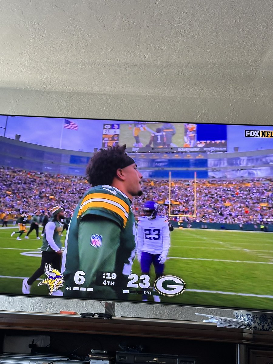 BossyOzzy's tweet image. TOYATATHON LOVE IS IN FULL SWING BABYYYY #GoPackGo