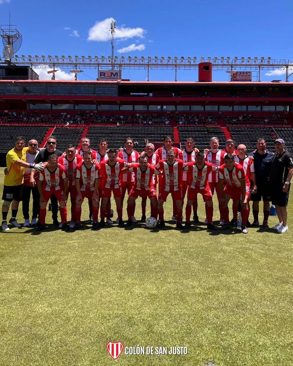 𝐄𝐋 𝐒𝐄𝐍𝐈𝐎𝐑 𝐃𝐄 𝐂𝐎𝐋𝐎́𝐍 𝐃𝐄 𝐒𝐀𝐍 𝐉𝐔𝐒𝐓𝐎 𝐆𝐑𝐈𝐓𝐎́ 𝐂𝐀𝐌𝐏𝐄𝐎́𝐍

En la final del Torneo Clausura "Nery Alberto Pumpido" de la Liga Santafesina, Colón de San Justo derrotó al Sabalero 1 a 0, y se coronó campeón por primera vez.