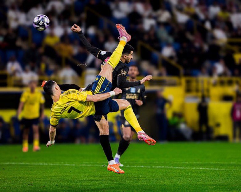 العمر له احكامه .. الله يرحم ضعفه 😁