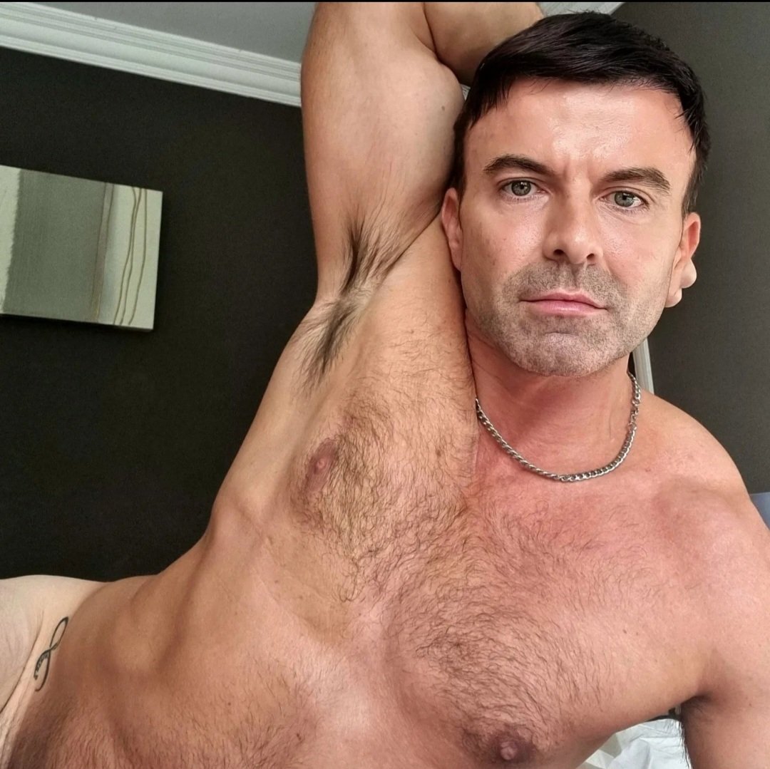 dillonwildex's tweet photo. Do you like armpits?

https://t.co/HVkcexI6Fg

#armpits #mensarmpits https://t.co/UOWRMpCApM