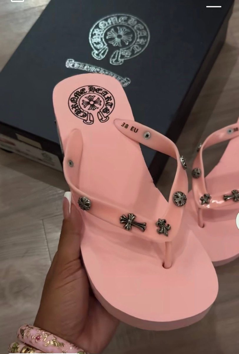 seleena6166's tweet image. Ready for summer again 😍😍😍