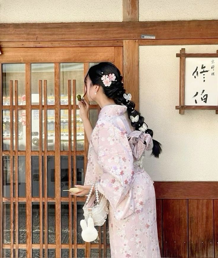 beijosalgados's tweet photo. ㅤUma pequena viagem ao Japão que cura qualquer um, certamente! 𝜗ৎ https://t.co/OHU2CW4B5Z