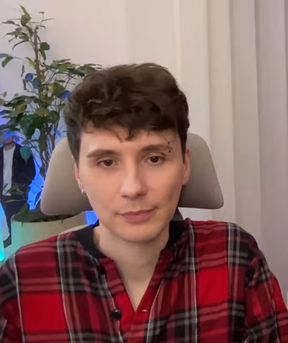 notdanhowells's tweet image. he needs to book that piercing appointment NOW