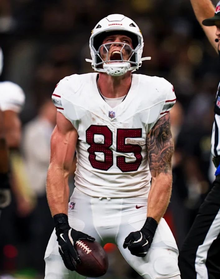 BetBlitzPro's tweet image. PLAY 2 $250 to $100K

3 LEG NFL (FD) -132

- Barkley 50+ rushing 
- Mcbride 50+ rec
- Aj Brown 25+ rec

Play 1️⃣ $250 -&amp;gt; $428.57✅
⭐️Play 2️⃣ $428.57 -&amp;gt; $754.38⏳

🔥BLOW THIS UP LETS GO🔥

👇- - - - - - - - - - - - - - - - -👇

COMMENT FOR AN ADDITIONAL FREEPLAY!!