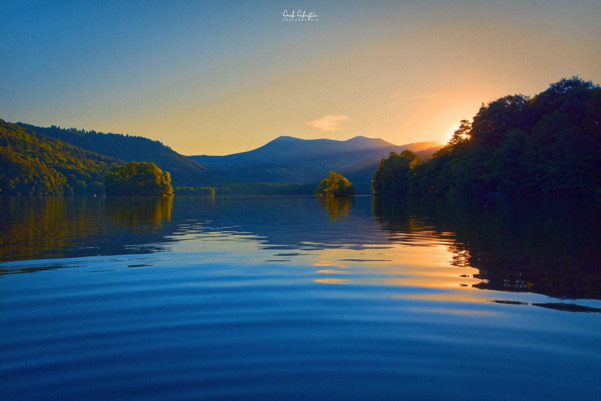 Valgone_photo's tweet image. J'aime les jeux de réflexions et vous? I love reflections how about you?
#sunsetphotography #photogr