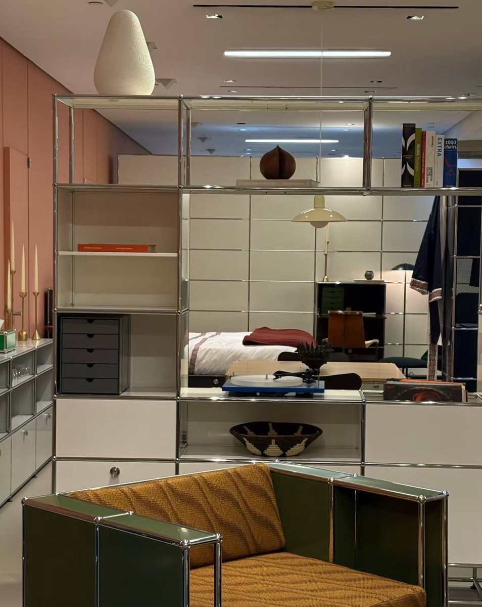 AmeliaAAmu's tweet image. Transforming spaces, one design at a time. ✨ #InteriorDesignStudio #HomeDesign #SpaceMakeover