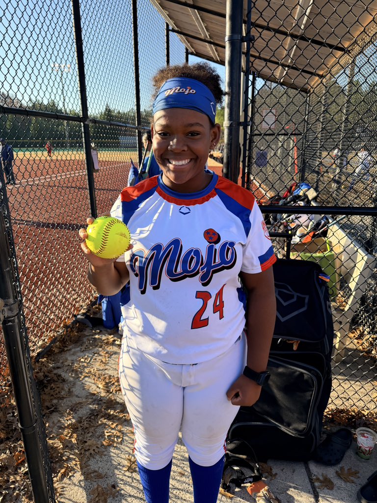 Congratulations to our #24 Taylor for sending a 2-Run rocket over 💣 centerfield in our first game of the day!! Way to get the momentum started!! #doMinate #MojoNation 💙🧡💙

X: <a href="/taylormixon2030/">Taylor Mixon 2030</a> 

<a href="/ExtraInningSB/">EXTRA INNING SOFTBALL</a> <a href="/LineDsoftball/">Line Drive Media</a> <a href="/ondecksoftball/">OnDeck Softball 🥎</a> <a href="/SoftballDown/">Down South Softball</a> <a href="/NCSA_Softball/">NCSA Softball</a>