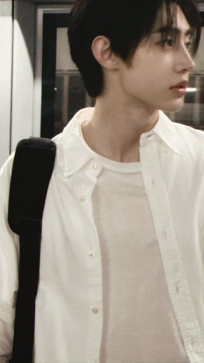 CloveySoul's tweet image. i miss you in ways i can't even explain