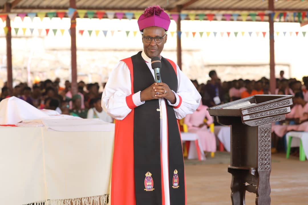 Kuri iki Cyumweru mu Igororero rya <a href="/Nyarugenge/">Nyarugenge District</a> habereye amateraniro ayobowe  na RT REV NATHAN AMOOTI RUSENGO Musenyeri muri Angilicani Diyoseze ya Kigali.  
Muri aya materaniro  abagororwa babyiteguye bahawe Isakatamentu ryo gukomezwa.