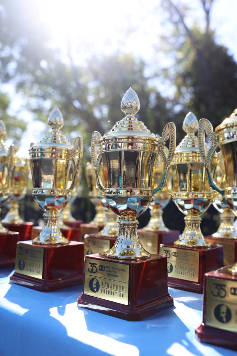 AznavourFound's tweet image. La Fondation Aznavour a de nouveau uni ses forces à celles de SOS Villages d’Enfants Arménie pour soutenir la Course caritative des enfants, devenue une tradition chaleureuse et attendue. L’événement a rassemblé enfants, parents, bénévoles et membres de la communauté pour une…