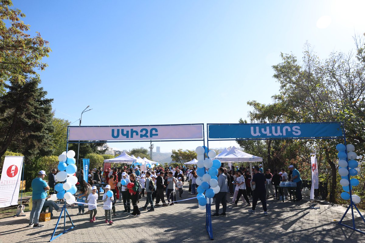 AznavourFound's tweet image. La Fondation Aznavour a de nouveau uni ses forces à celles de SOS Villages d’Enfants Arménie pour soutenir la Course caritative des enfants, devenue une tradition chaleureuse et attendue. L’événement a rassemblé enfants, parents, bénévoles et membres de la communauté pour une…