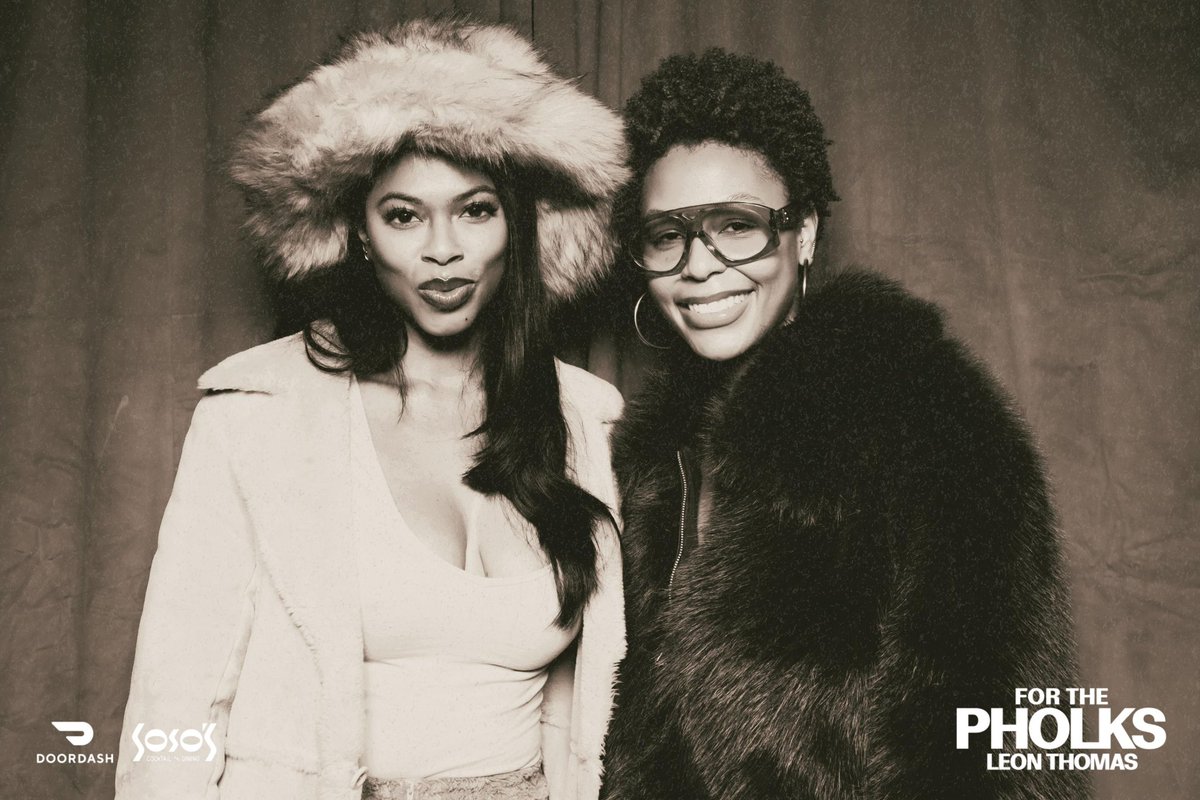 idomyownstuntss's tweet photo. Book Reading Baddies Night Out https://t.co/Dpz1H1WTLE