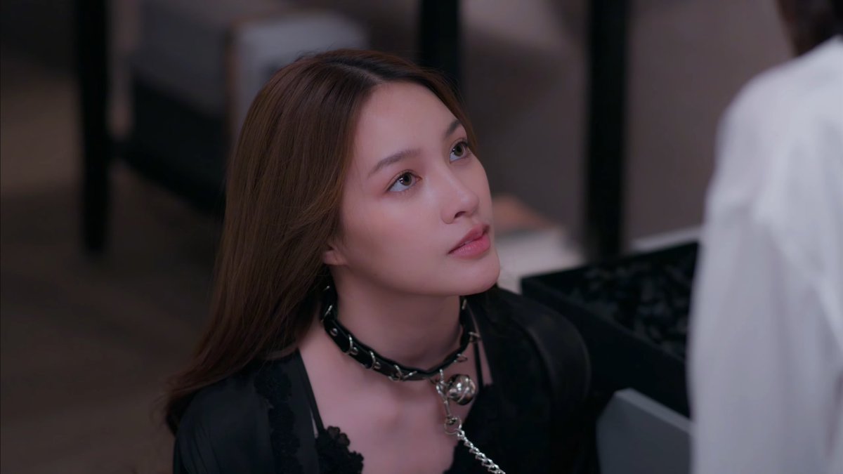 ck1verse's tweet image. สายตาอ่านกินมาก ขนาดใส่ปลอกคออยู่ต่ำกว่าน้องเขาเนาะไอ่ม๋านี่

WELCOME TO OUR DAY TKNUR
#FinalEPคนโปรดของควีน