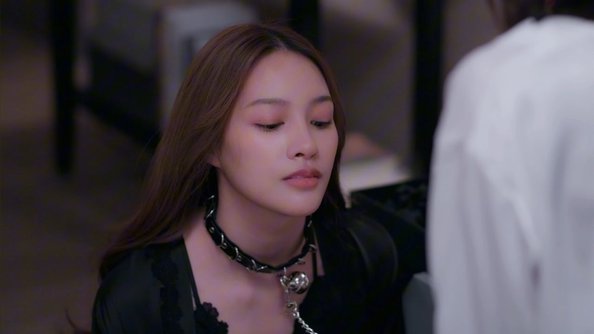 ck1verse's tweet image. สายตาอ่านกินมาก ขนาดใส่ปลอกคออยู่ต่ำกว่าน้องเขาเนาะไอ่ม๋านี่

WELCOME TO OUR DAY TKNUR
#FinalEPคนโปรดของควีน