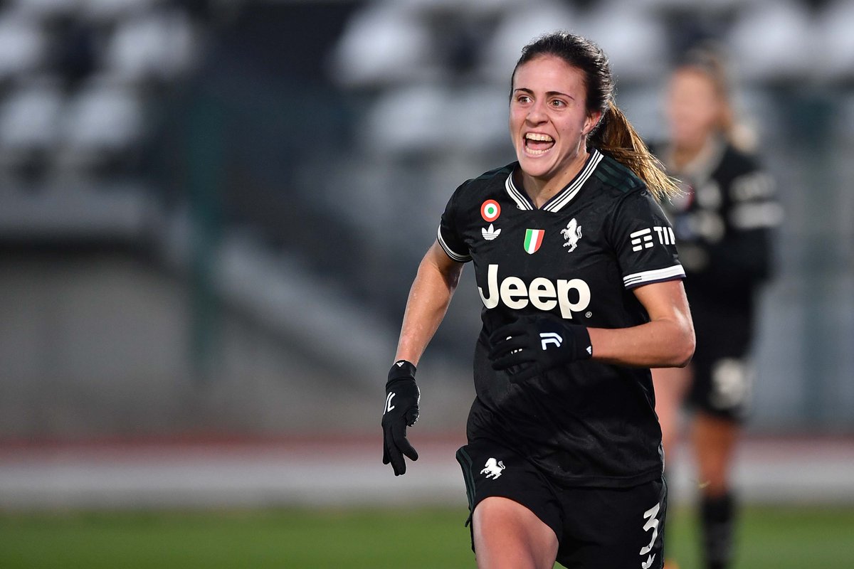 juventusfcen's tweet photo. 𝙒𝙃𝘼𝙏 𝘼 𝙈𝙊𝙈𝙀𝙉𝙏 😁🥳 https://t.co/8YqGA9HcV0